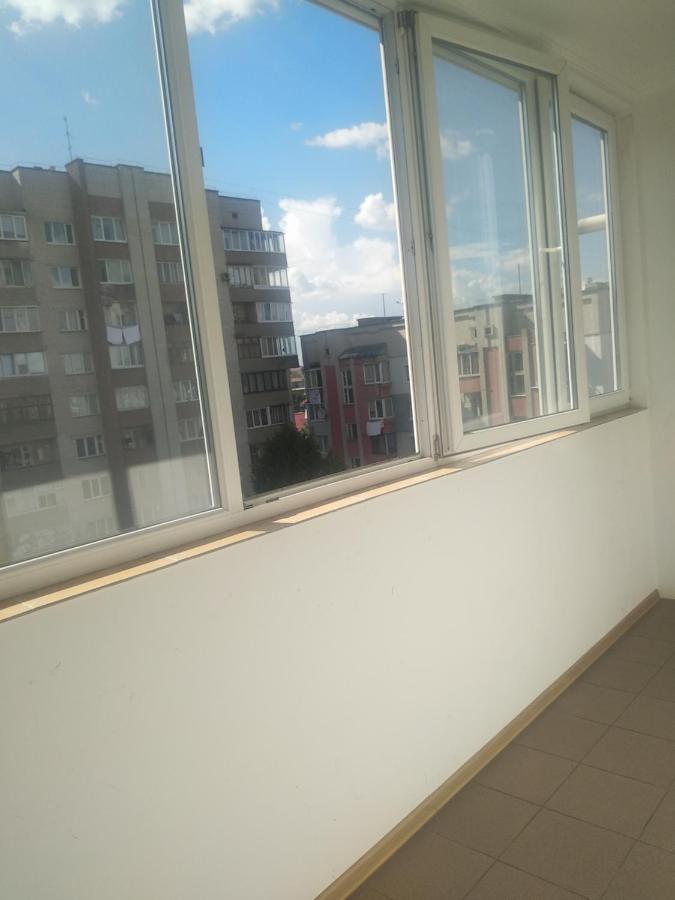 Апартаменти Липинського3,Поруч Порт Сіті Lutsʼk Exterior foto